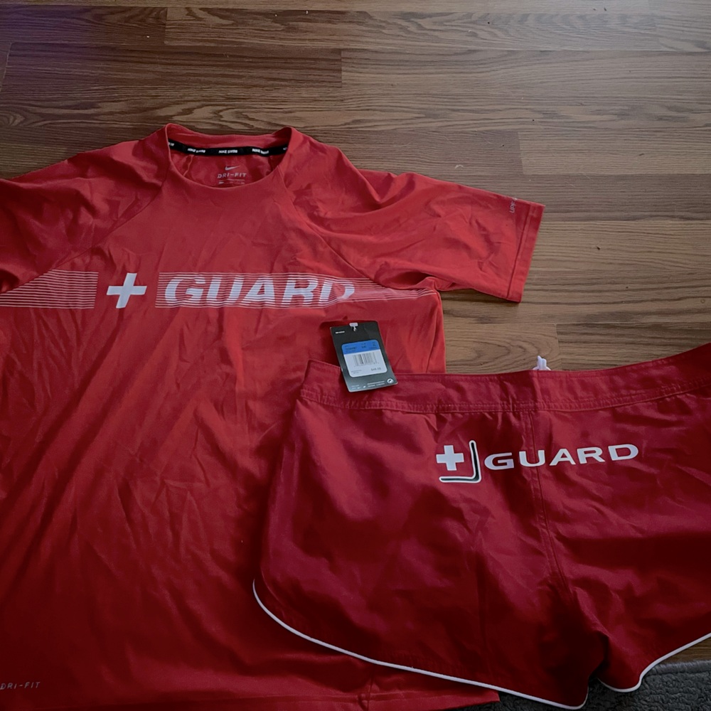 Nike Lifeguard Outfit Size XL.